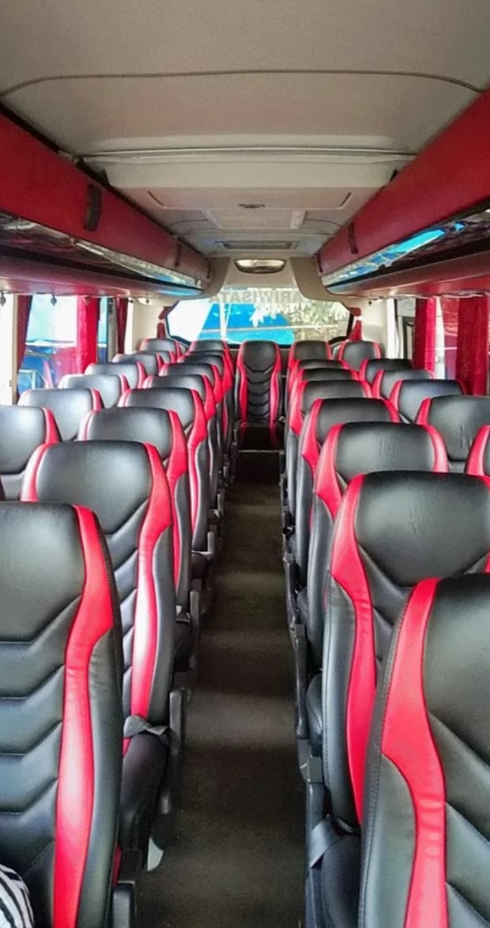 Interior bus gana 35 37 seats